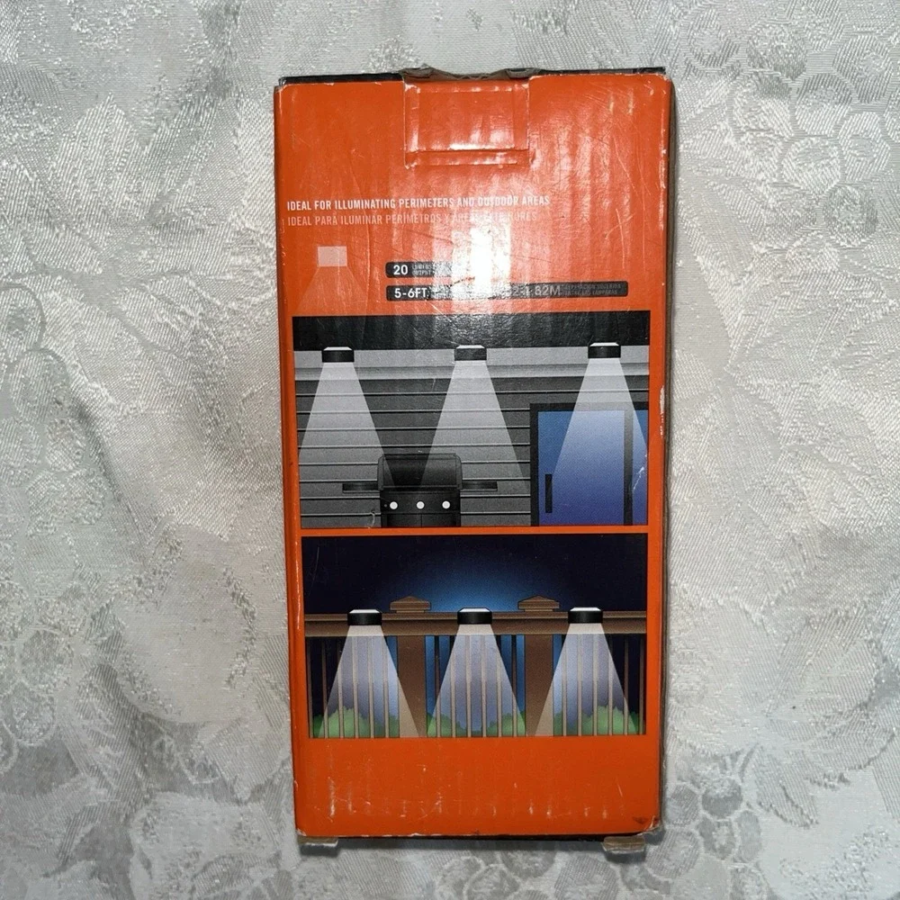 Portfolio Landscape White Finish Solar Gutter Light‎ LED 20 Lumens